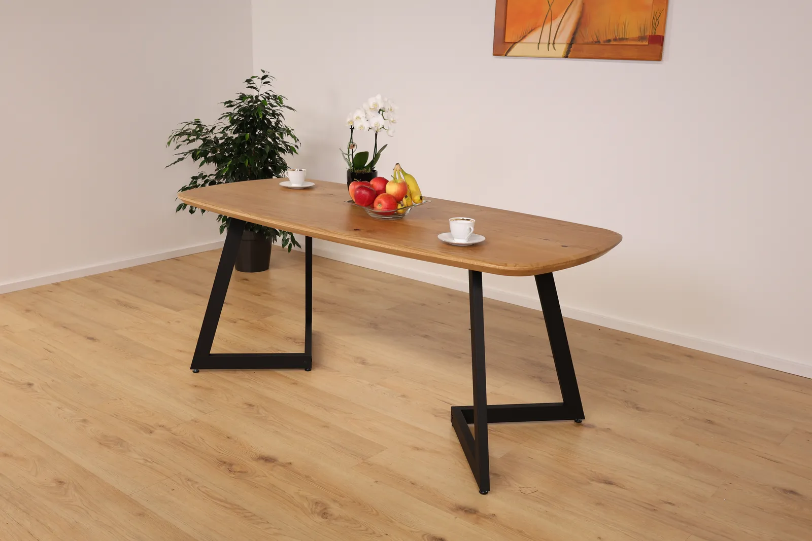 The Vista European Oak Dining Table with Angular V-Base – product view 7